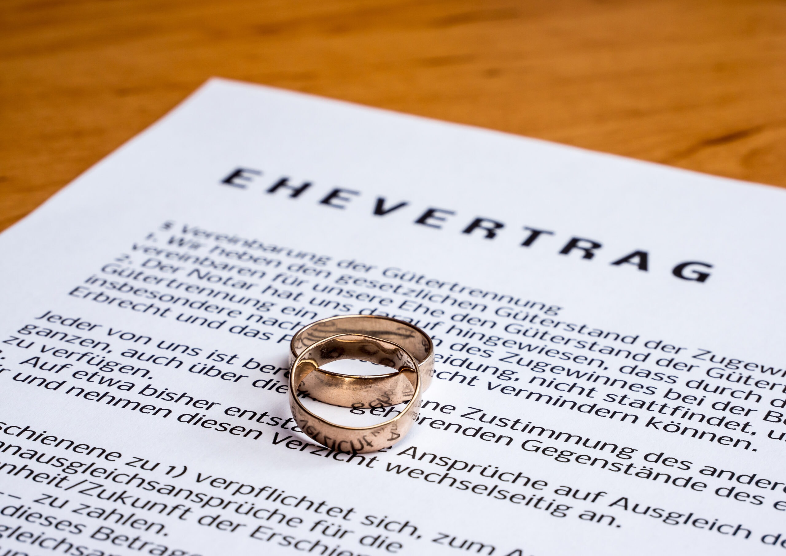 Ehevertrag mit Ringen